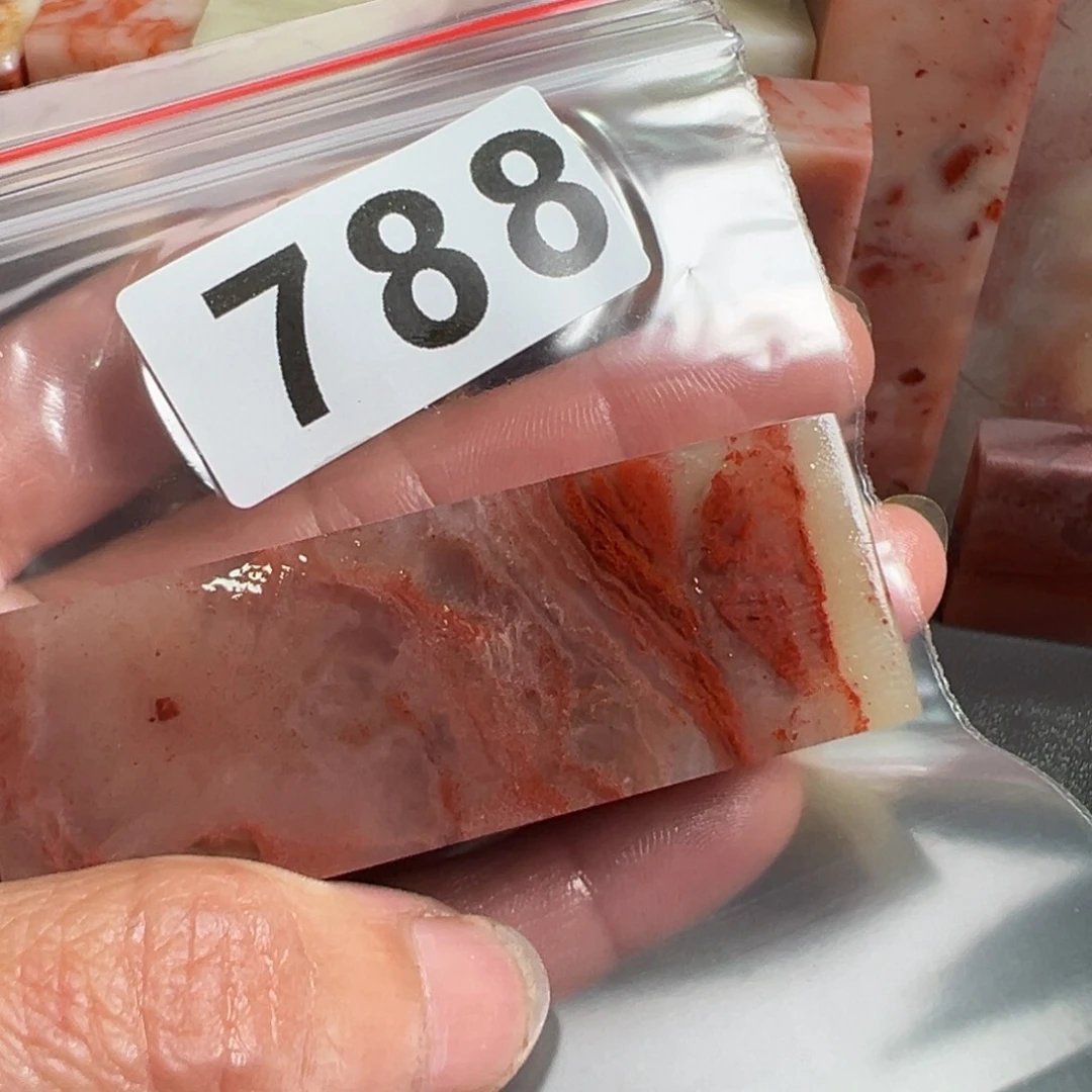 老挝石印石查**人老挝石