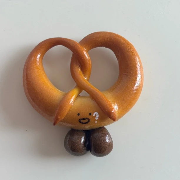 【选款1个】真碱水面包挂件