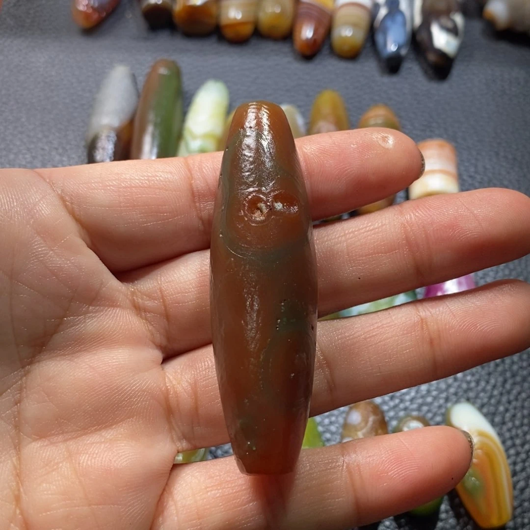 未镶嵌颈饰玛瑙/玉髓禅*