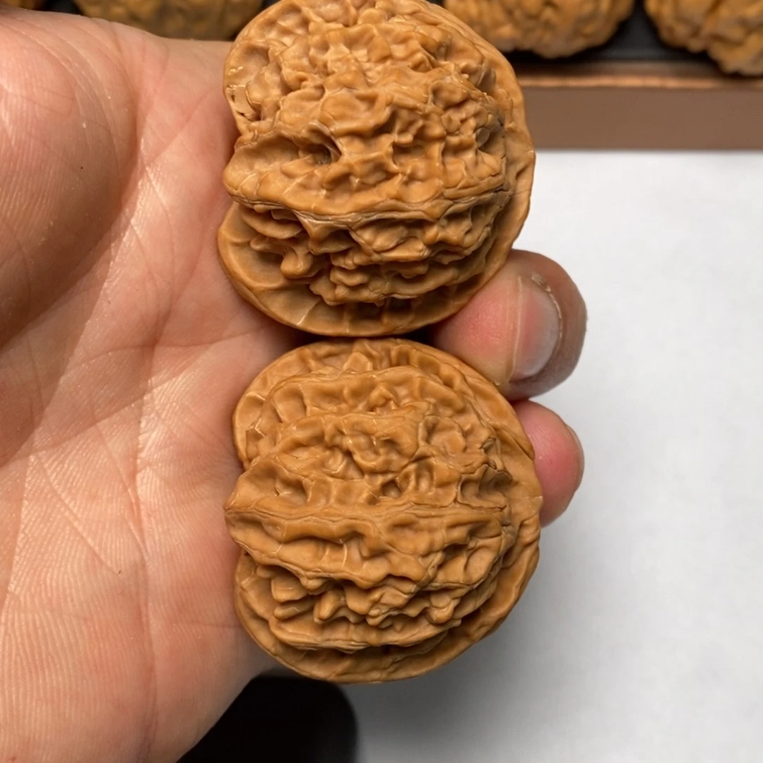 文玩核桃把件苹果