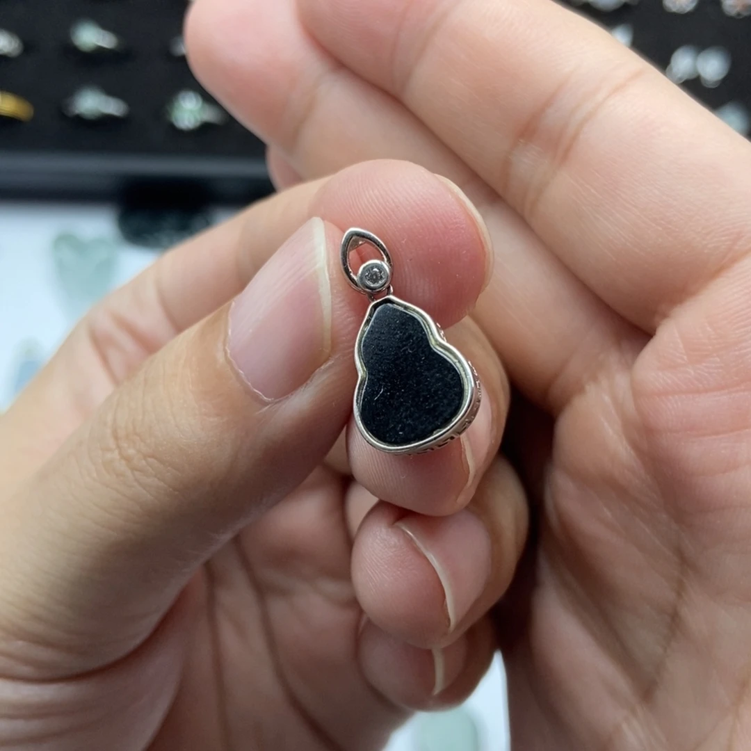 翡翠银S925镶嵌颈饰