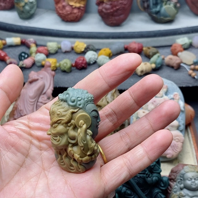 【闪购商品】定制石英质玉吊坠未镶嵌