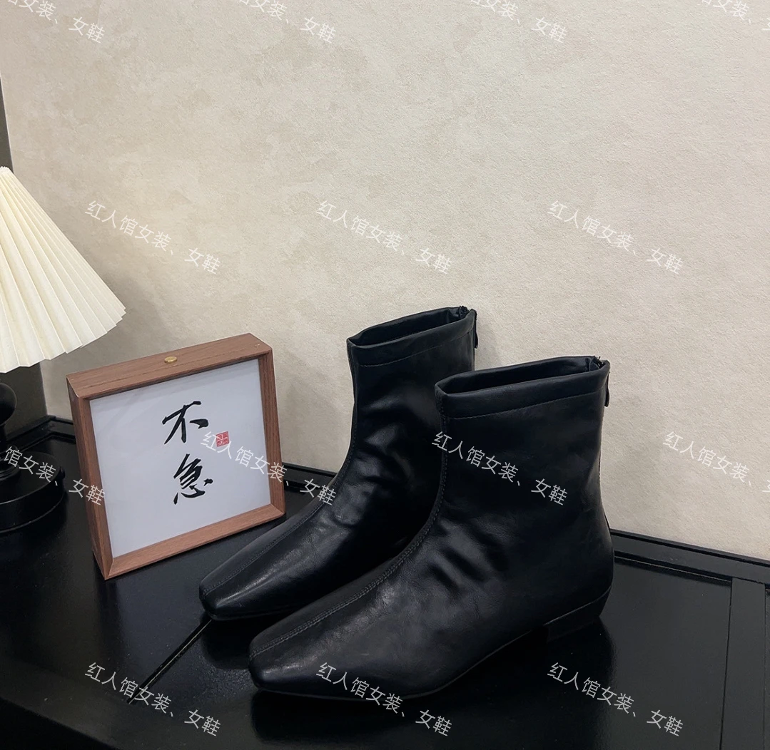 821极简时髦洋气高级感小方头黑色韩国靴08-1