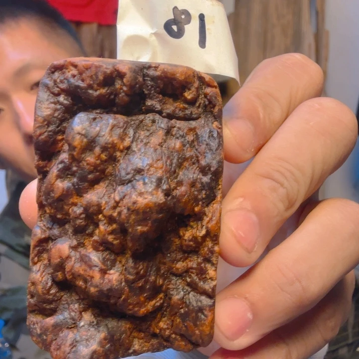木质类18号手把件竞拍