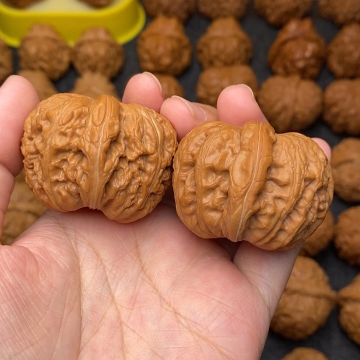 文玩核桃把件緻*元宝41