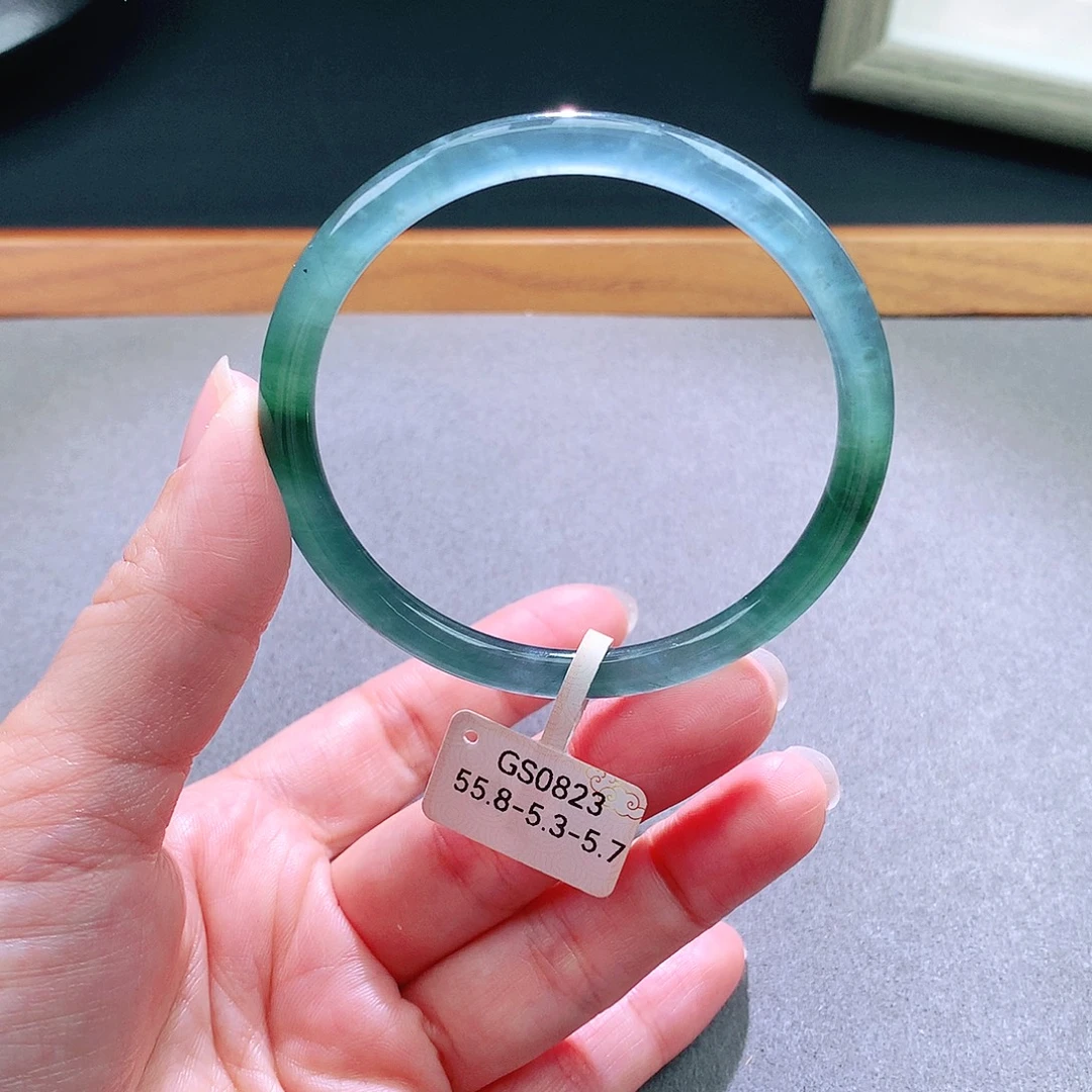 翡翠未镶嵌手镯天然翡翠手镯a货