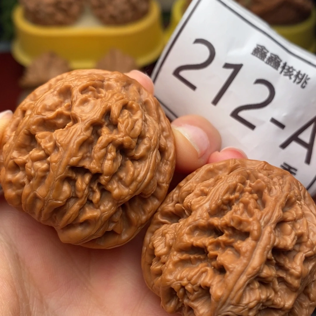 文玩核桃把件大粗筋40……