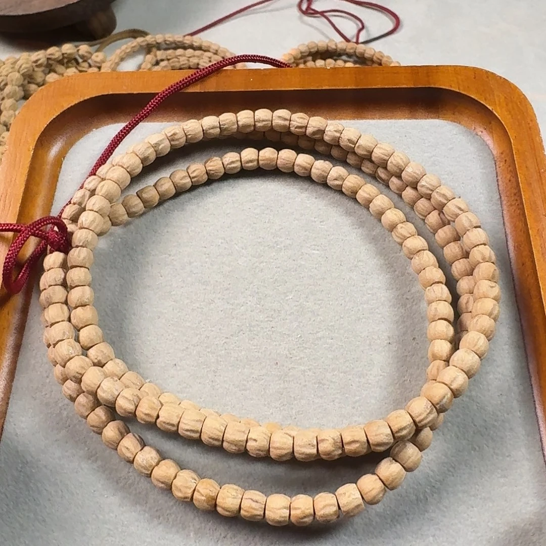 用***1吊坠柏香籽/百香籽