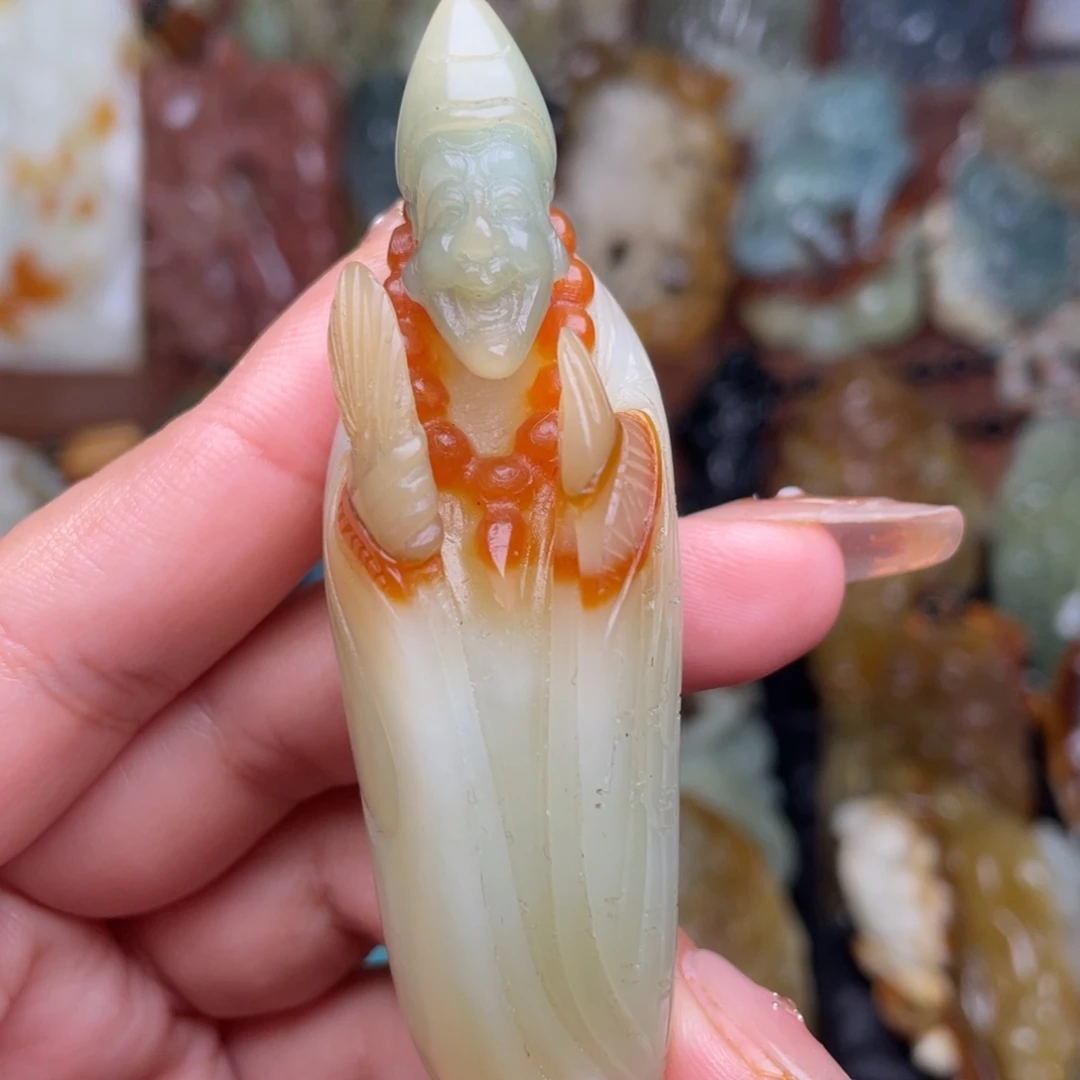 蛇纹石玉未镶嵌颈饰