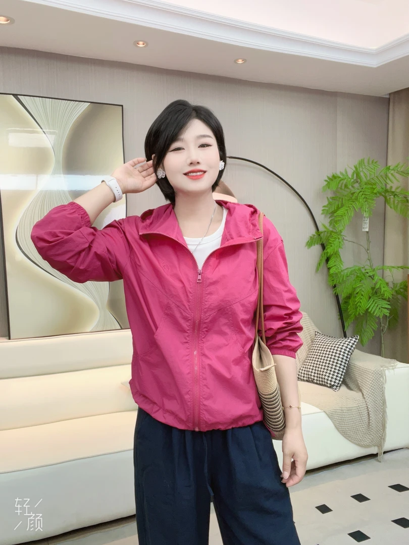 防晒短款夏季女连帽透气短外套长袖风衣欧美风韩系