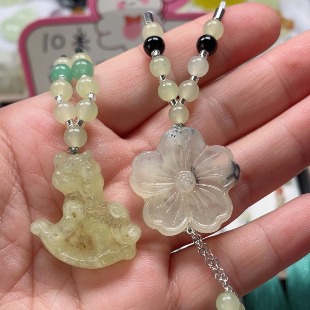 蛇纹石玉未镶嵌颈饰