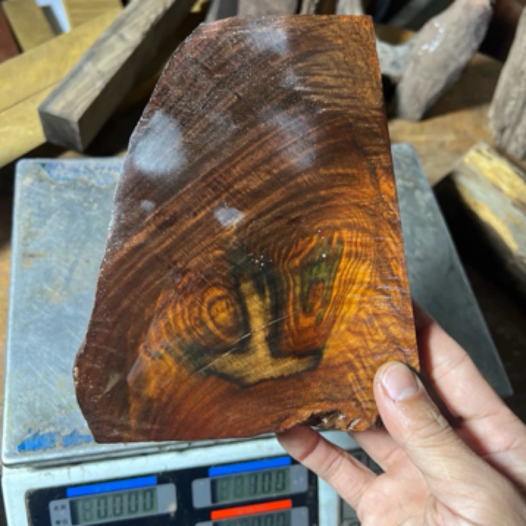 一图一拍红木大红酸枝木料