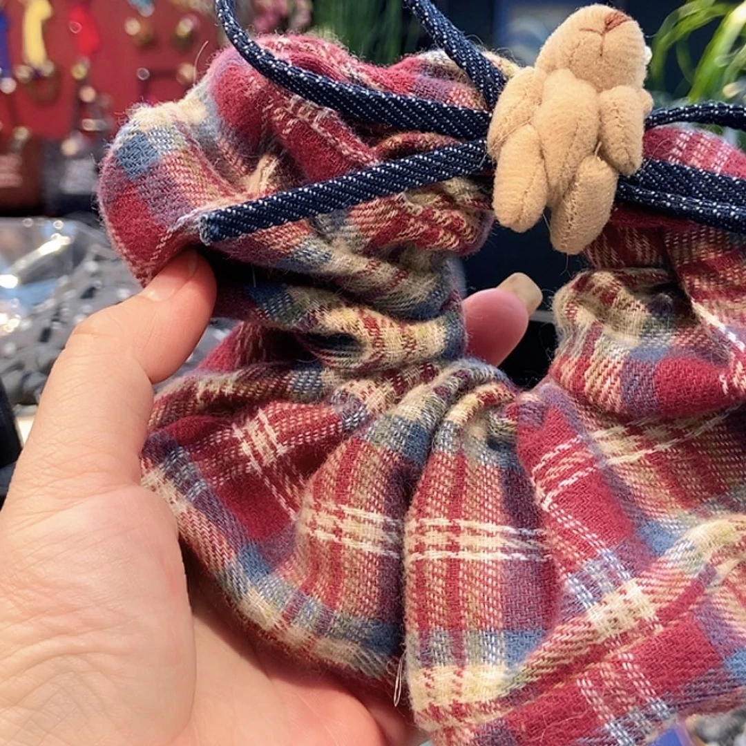 布艺非金属新款红格子