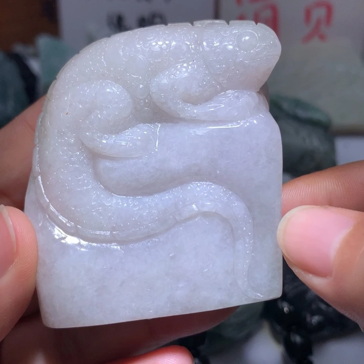翡翠未镶嵌颈饰保真天然A货翡翠