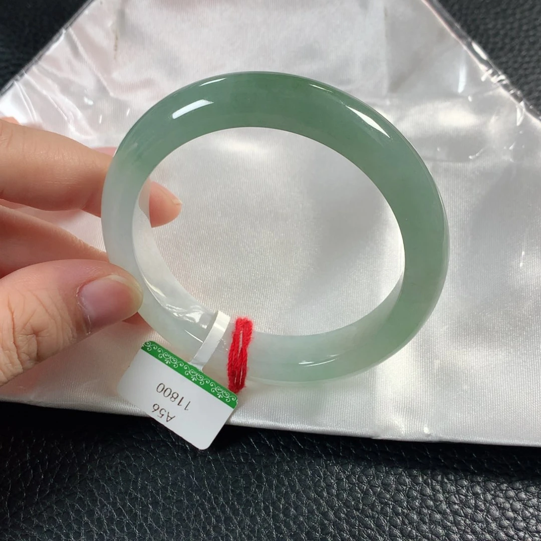 翡翠手镯未镶嵌缅甸天然翡翠手镯56圈口