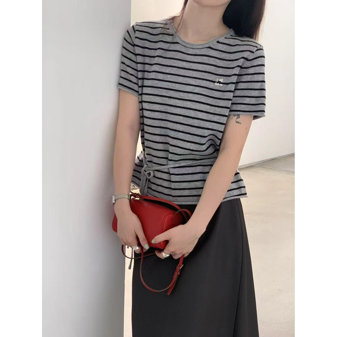 L-93401#EMONI#『60%超细羊毛』简约小刺绣条纹上衣(福利）