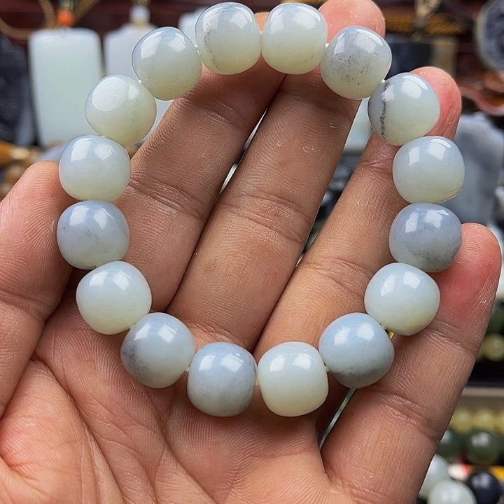 未镶嵌手串和田玉