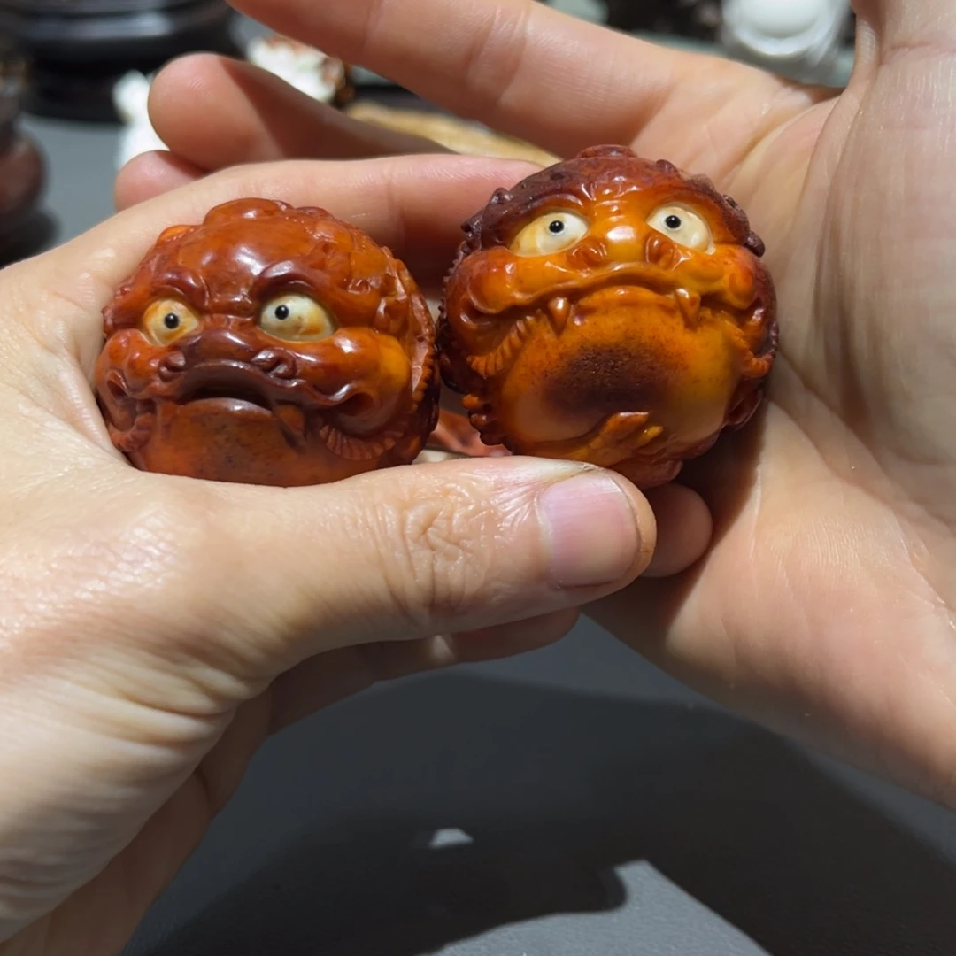 木两***牛鹿角雕刻工艺手把件