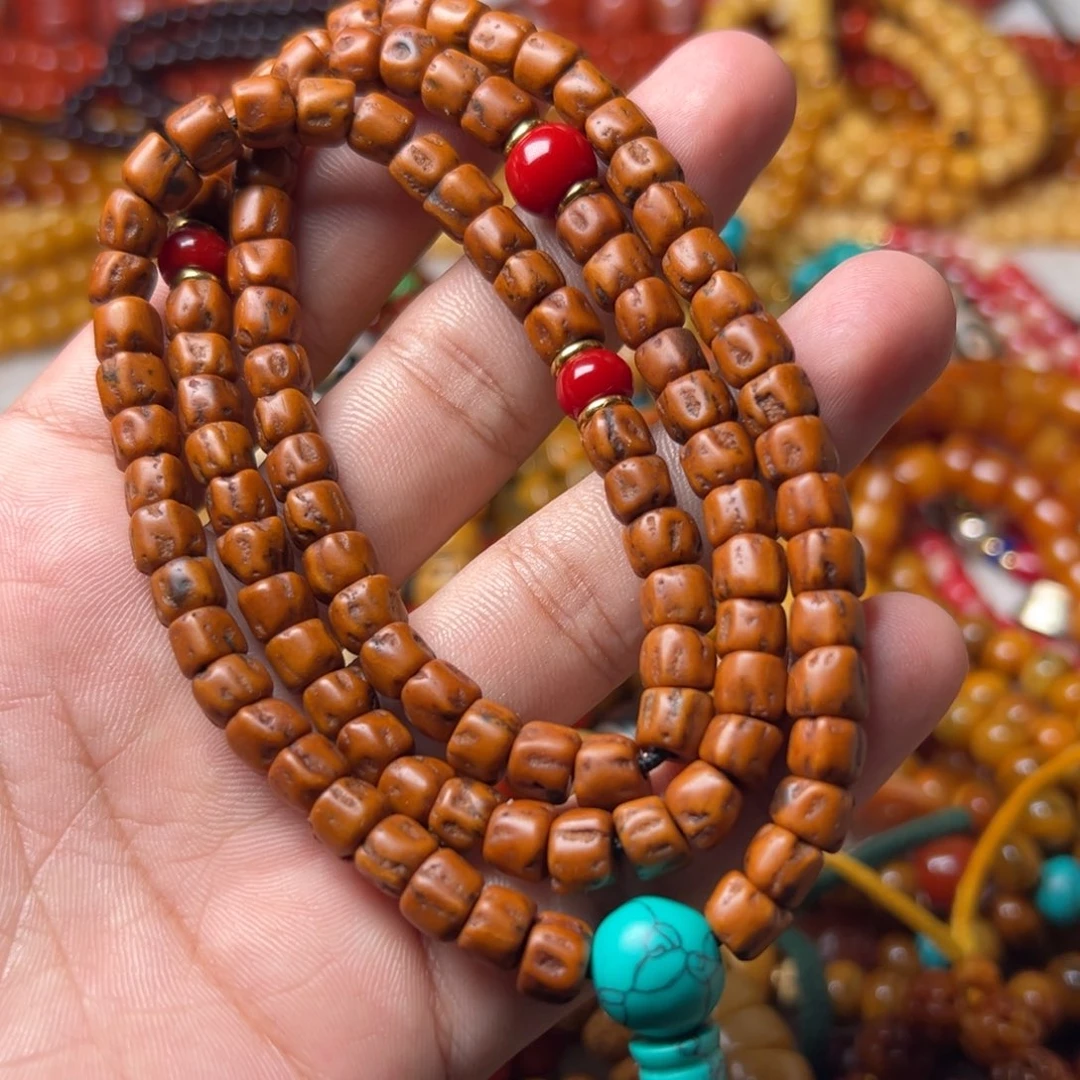 树脂制品脖挂绕手