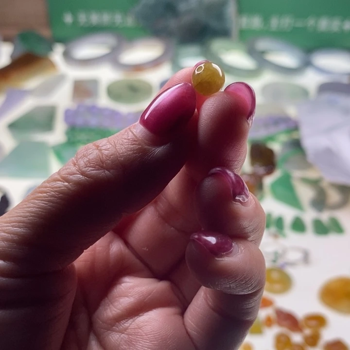 翡翠未镶嵌挂件天然翡翠