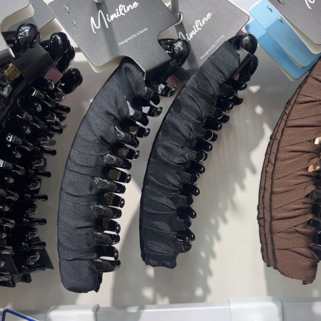 皮质铁合金黑色缎面香蕉夹