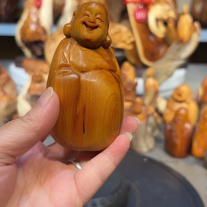 柏木太行崖柏弥勒佛