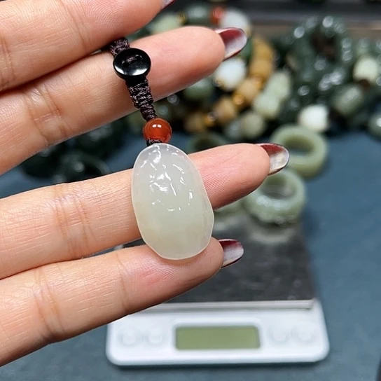 和田玉挂件未镶嵌