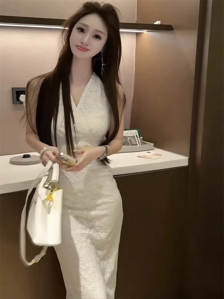 法式气质无袖V领收腰显瘦镂空鱼尾纯欲风连衣裙