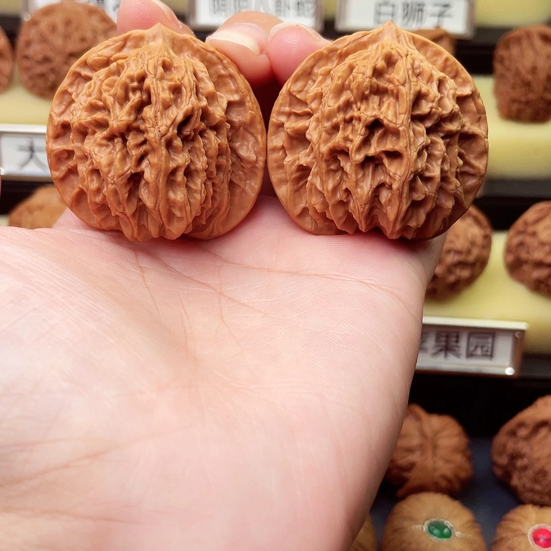 吊坠文玩核桃盘龙纹43尺301