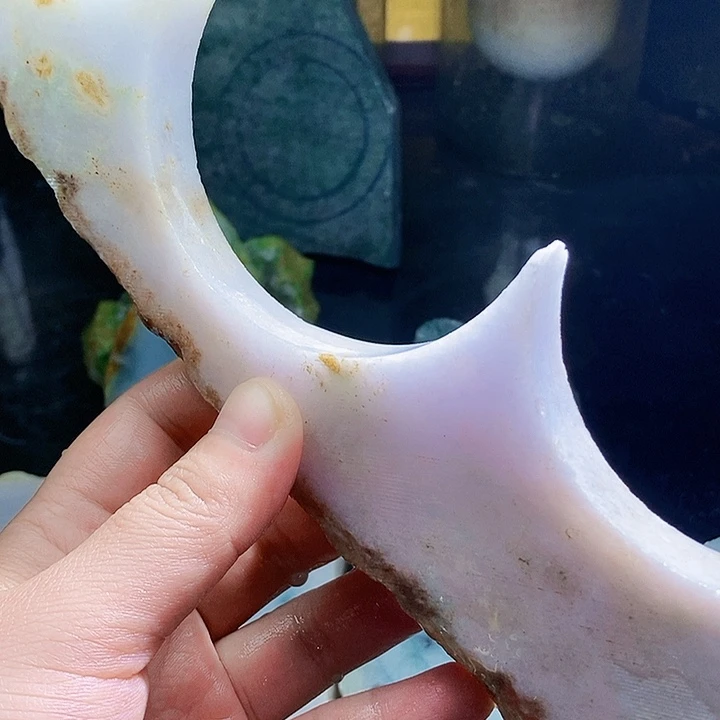 翡翠未镶嵌颈饰毛料8