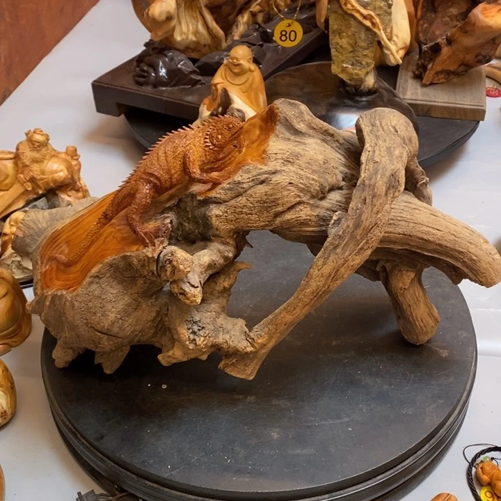 柏木工艺品摆件制作