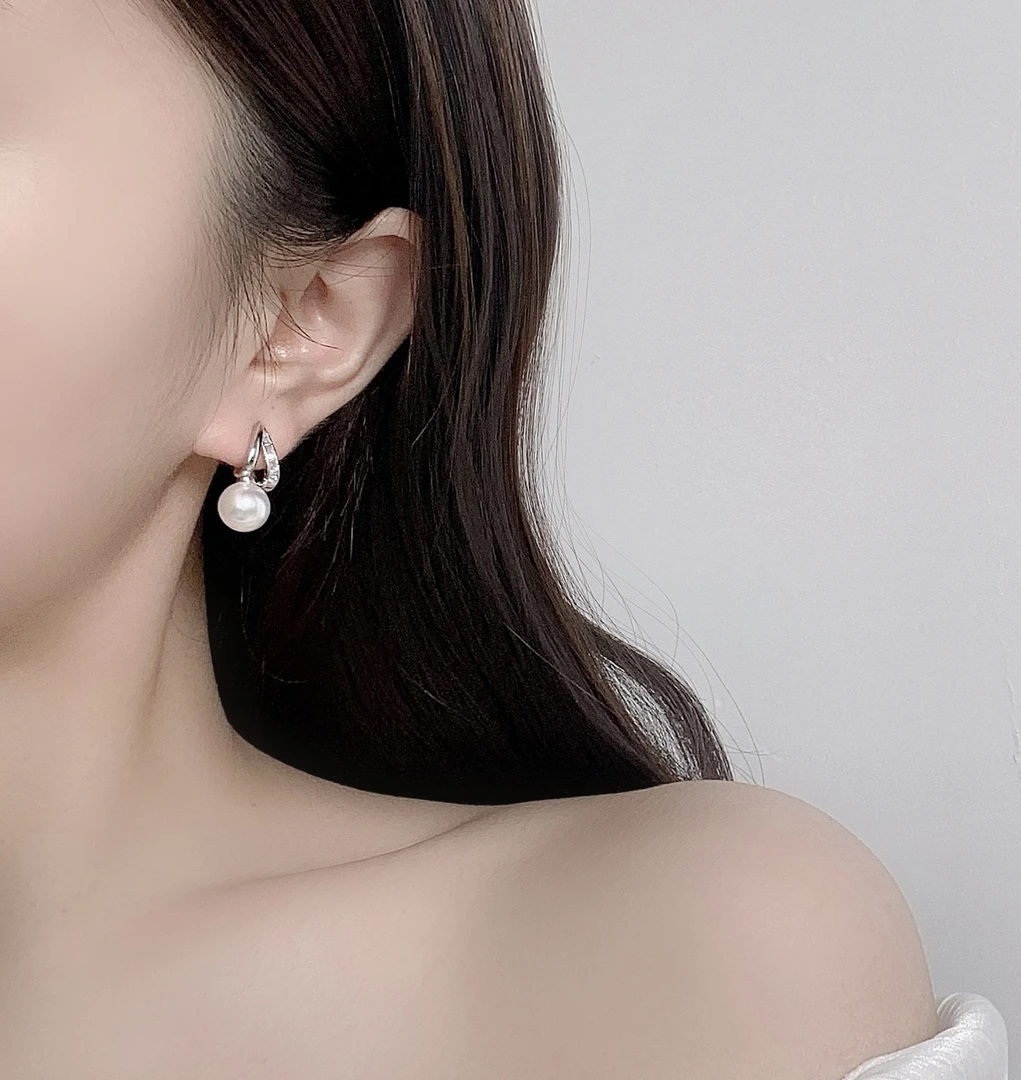 925银仿珍珠耳饰 925银针 轻奢时尚通勤微镶锆石珍珠耳环气质高级