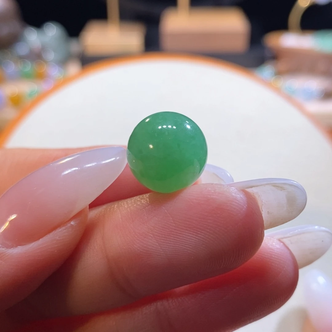 翡翠未镶嵌吊坠(不含链)翡翠豆阳绿珠卡13.2m