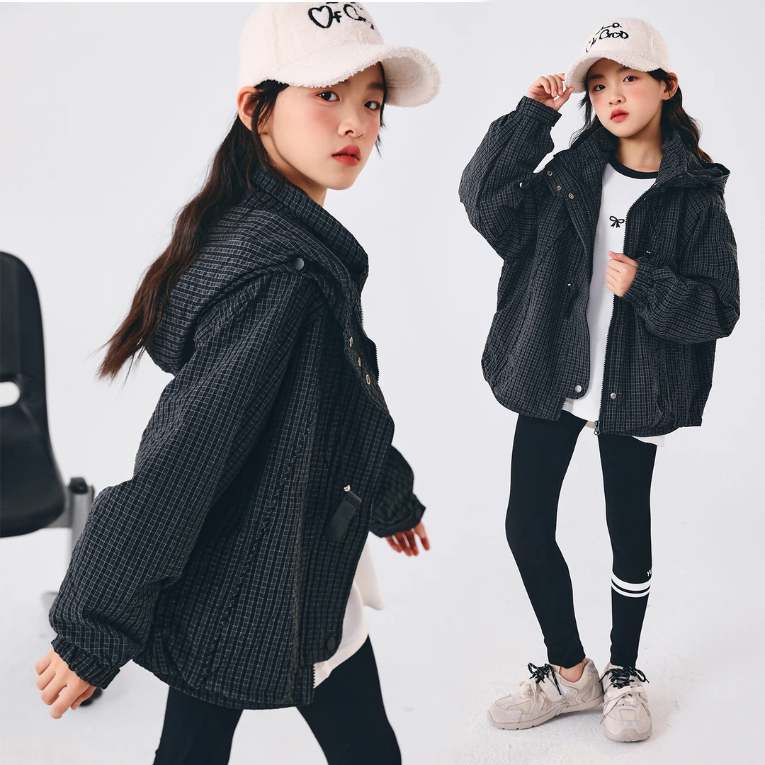 女童连帽外套2025冬季新款中大夹棉加厚保暖冬装初中生冲锋衣