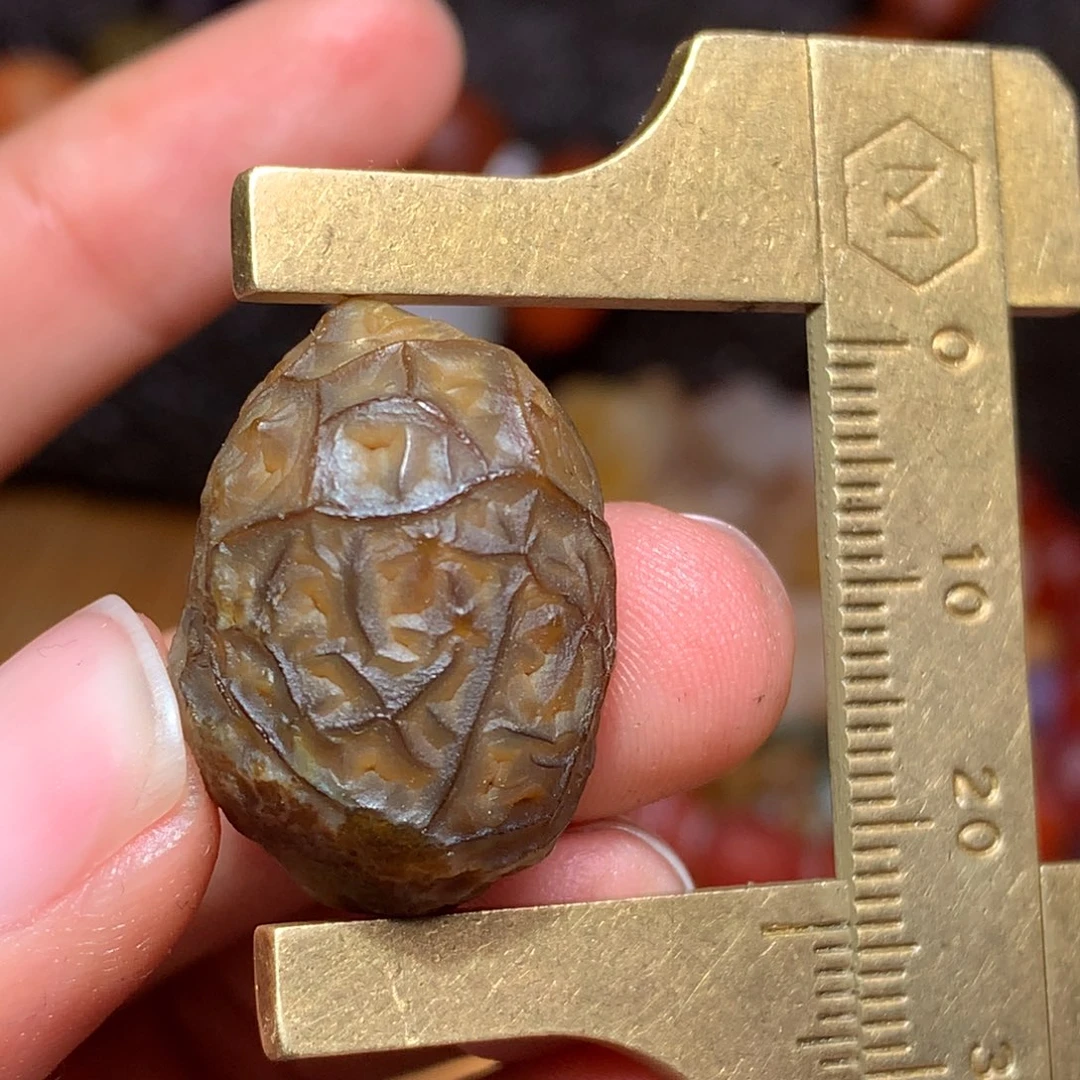 未镶嵌玛瑙/玉髓珠宝半成品