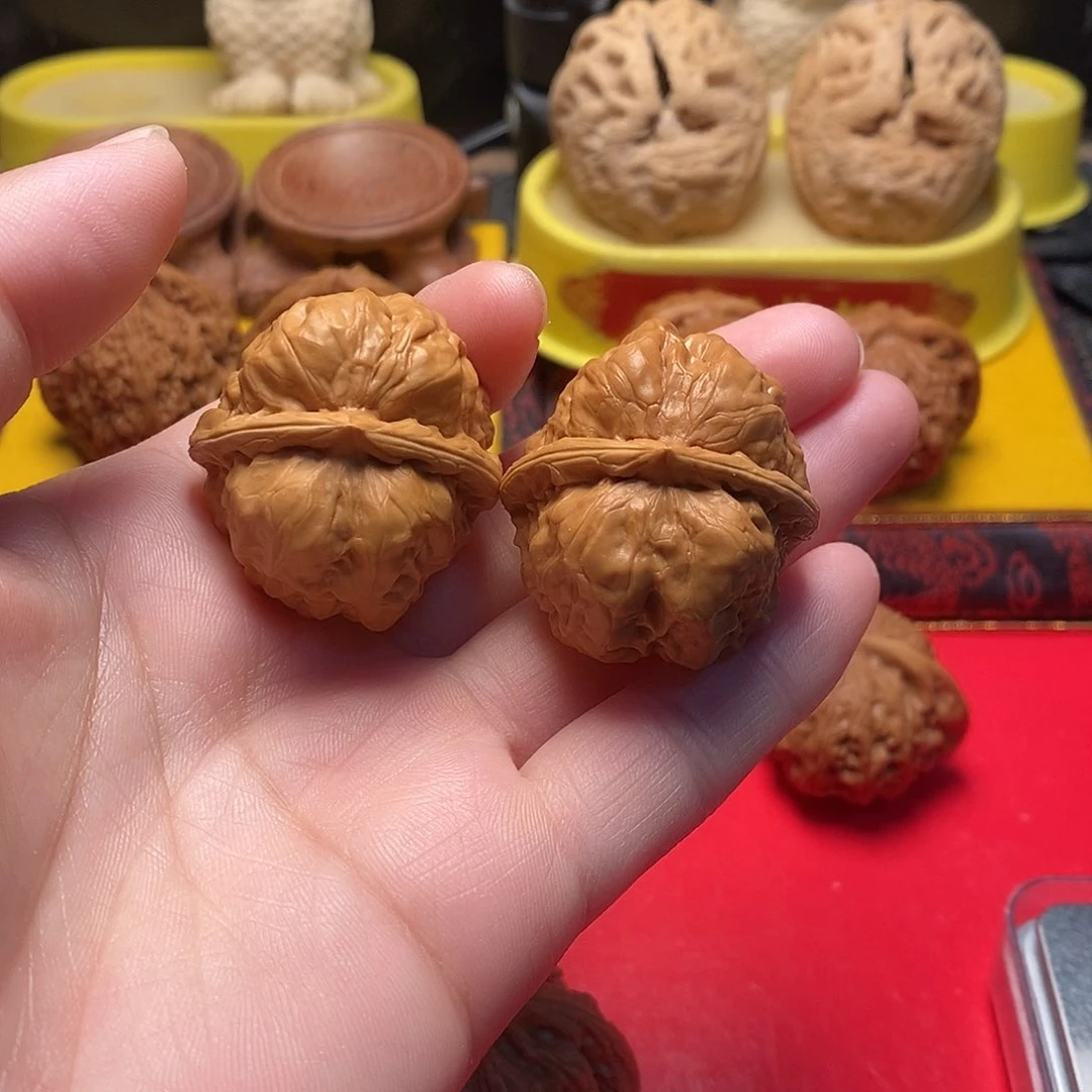文玩核桃把件蛤蟆头