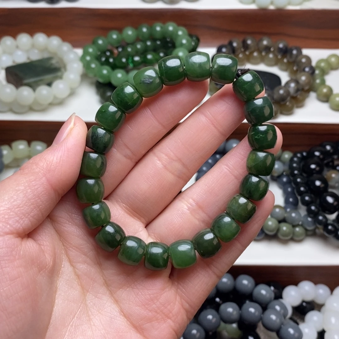 和田玉未镶嵌手串