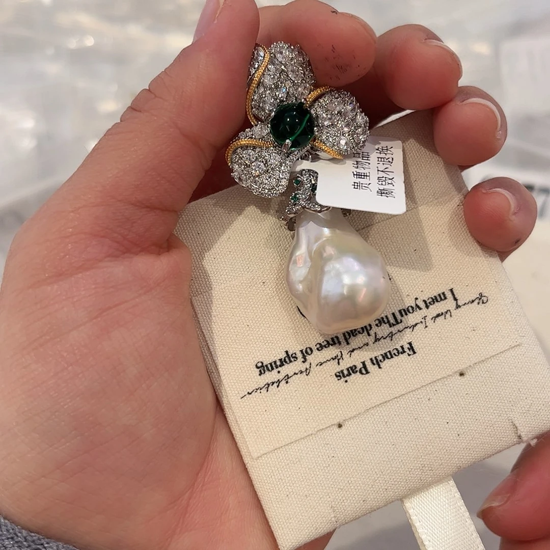 淡水珍珠耳饰合金