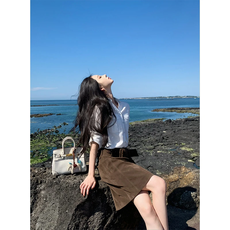 by onion 摩登时代!复古高腰麂皮绒半身裙女秋宽松显瘦中款直筒裙