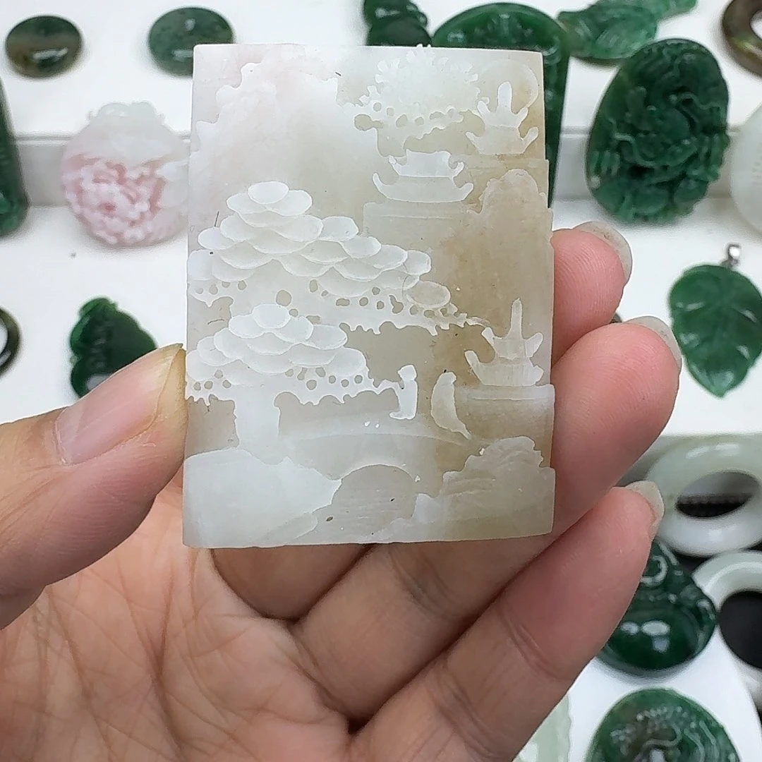 独山玉未镶嵌颈饰