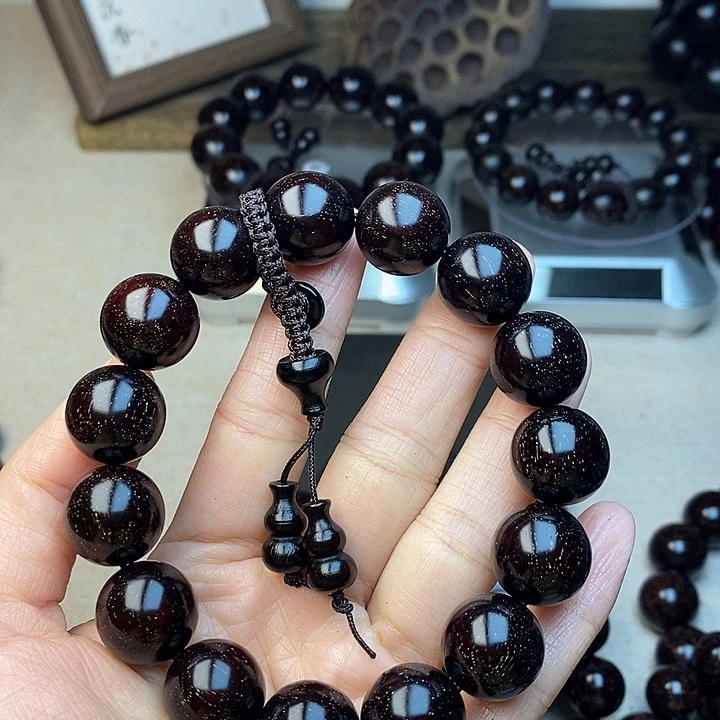 檀香紫檀（小叶紫檀）1.5满