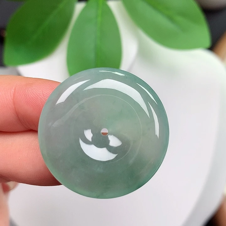 翡翠未镶嵌颈饰平安扣 29.3x5.6mm