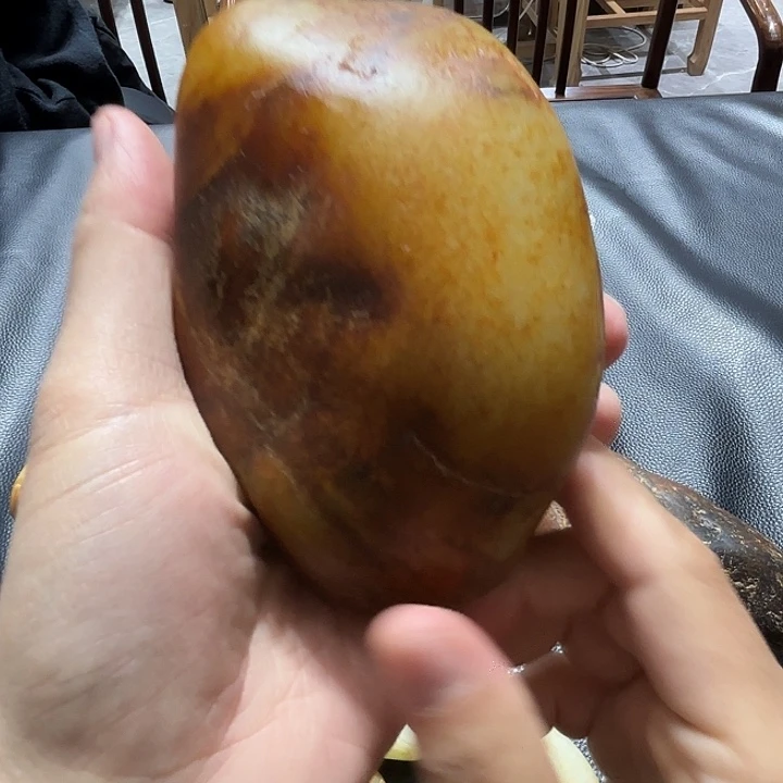 拉***界和田玉（糖玉）未镶嵌挂件