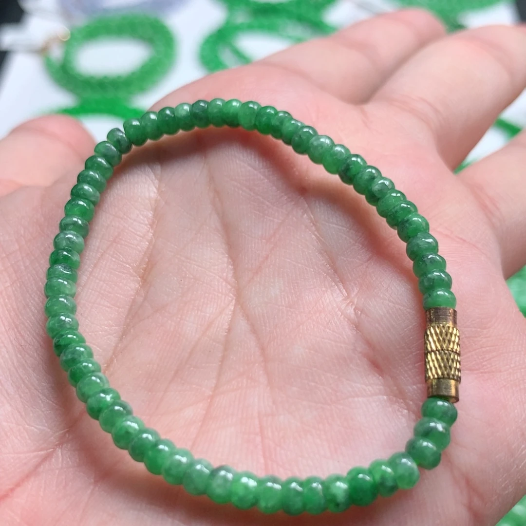 翡翠未镶嵌手链翡翠