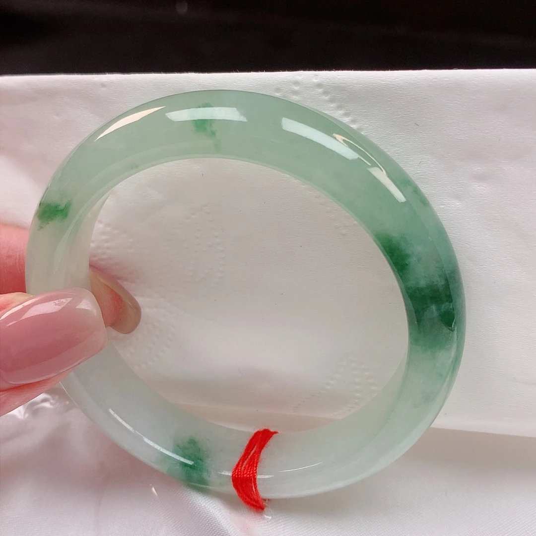 【闪购商品】未镶嵌手镯翡翠51+