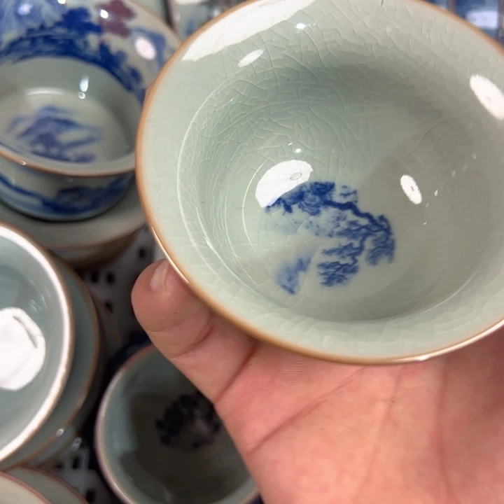 淘泥千里江山压手杯微瑕