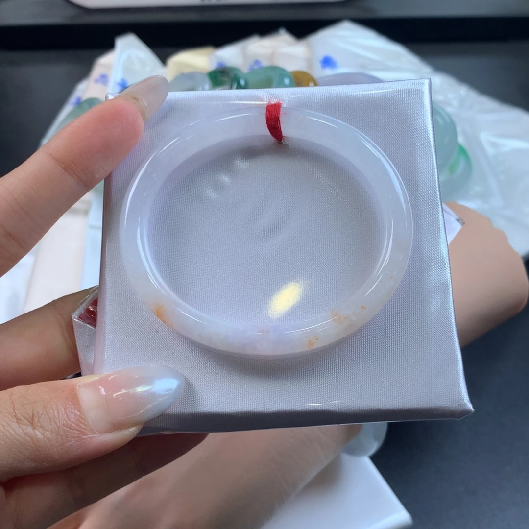 翡翠未镶嵌手镯53贵妃