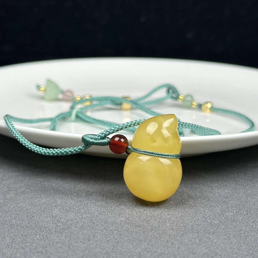 R9167天然俄料蜜蜡葫芦17.5*27.7mm 支持鉴定假一罚四