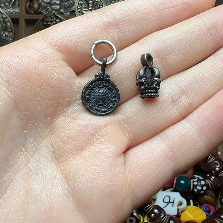 *****树脂铁合金小配饰