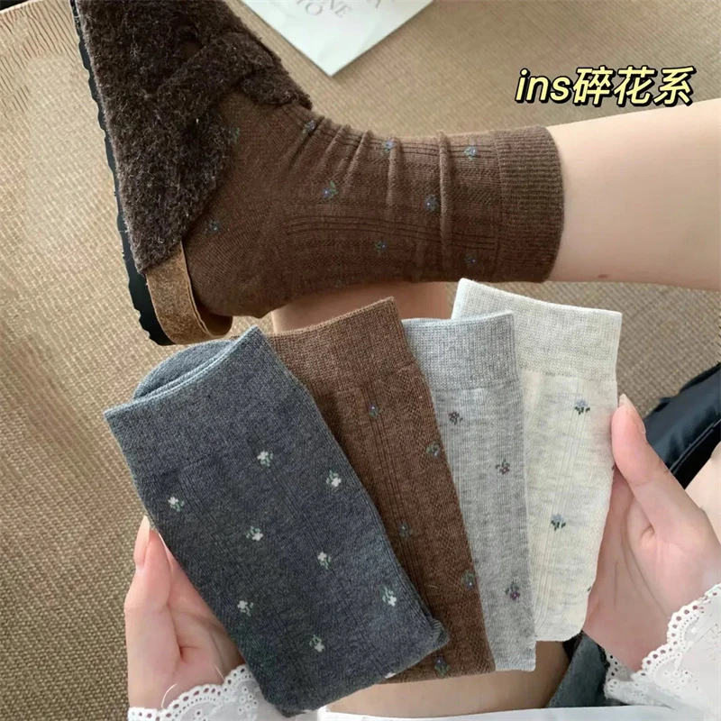 女袜秋冬新款女士中筒袜小碎花长筒袜insz005